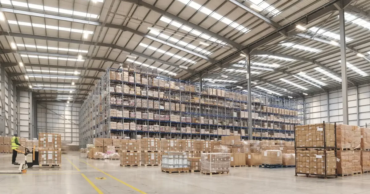 Global Distribution & Warehousing – Metropolitan Logistics