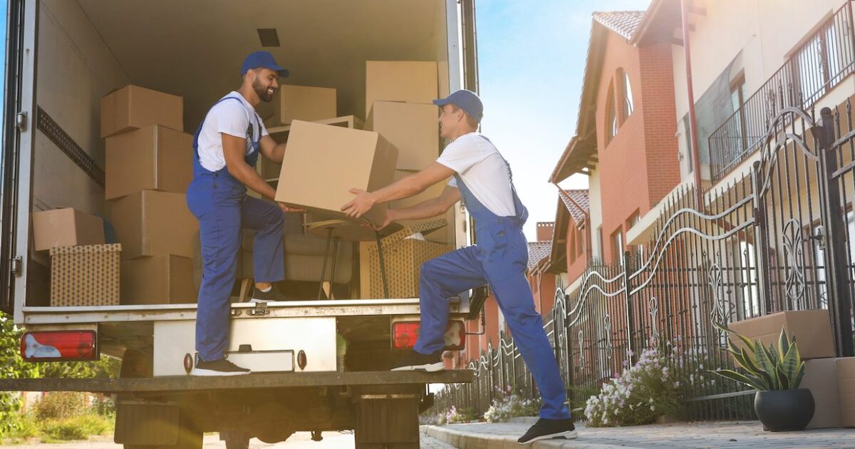 International Movers Calgary – Metropolitan Logistics Relocation Services