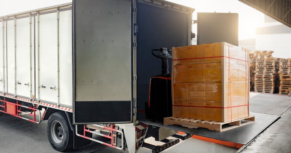 LTL Shipping Mississauga – Reliable LTL Freight Services by Metropolitan Logistics