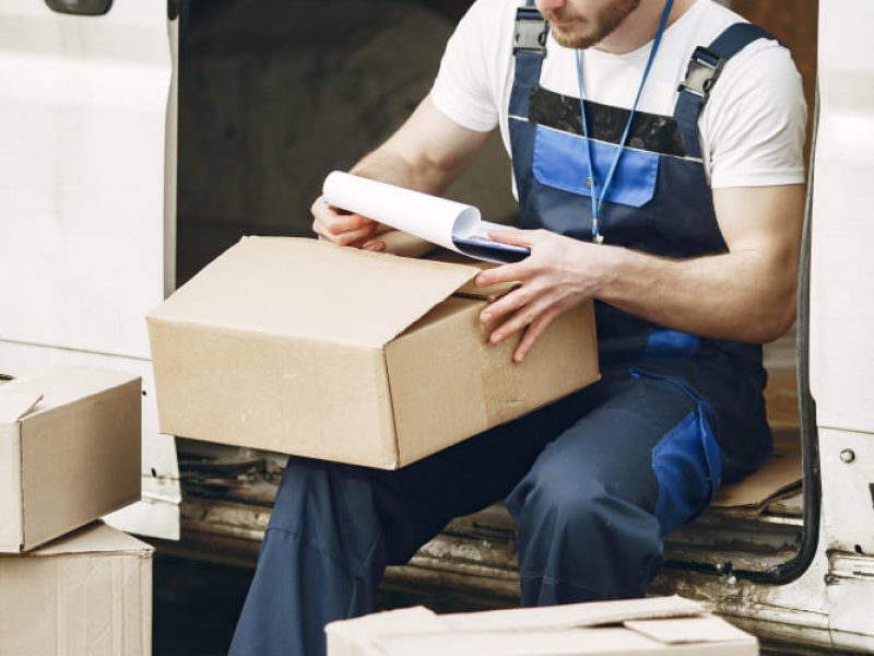 international moving services Canada